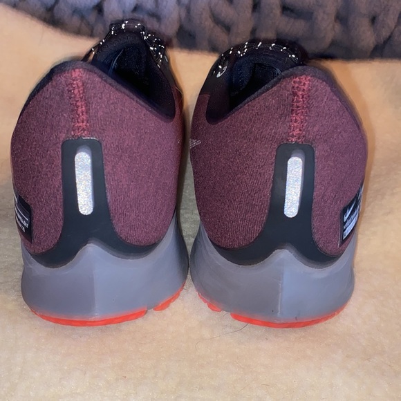 Nike run Utility shield athletic shoes Men’s - Picture 5 of 7